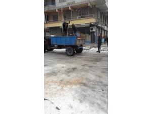 Bağlar Belediyesi Buzlanmaya Karşı Önlemlerine Devam Ediyor