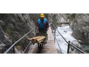 Sapadere Kanyonunda Bakım