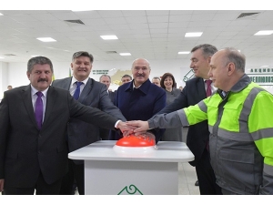 Belarus Lideri Lukaşenko Fabrika İşçilerine Putin Görüşmesini Anlattı