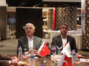 Büyükşehir Belediye Başkanı Gürün, Denizin Renginin Değişmesini Değerlendirdi