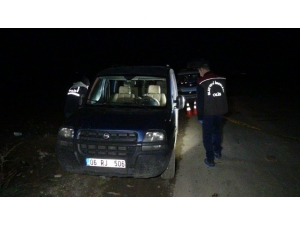 Bir Kişi Araçta Ölü Olarak Bulundu