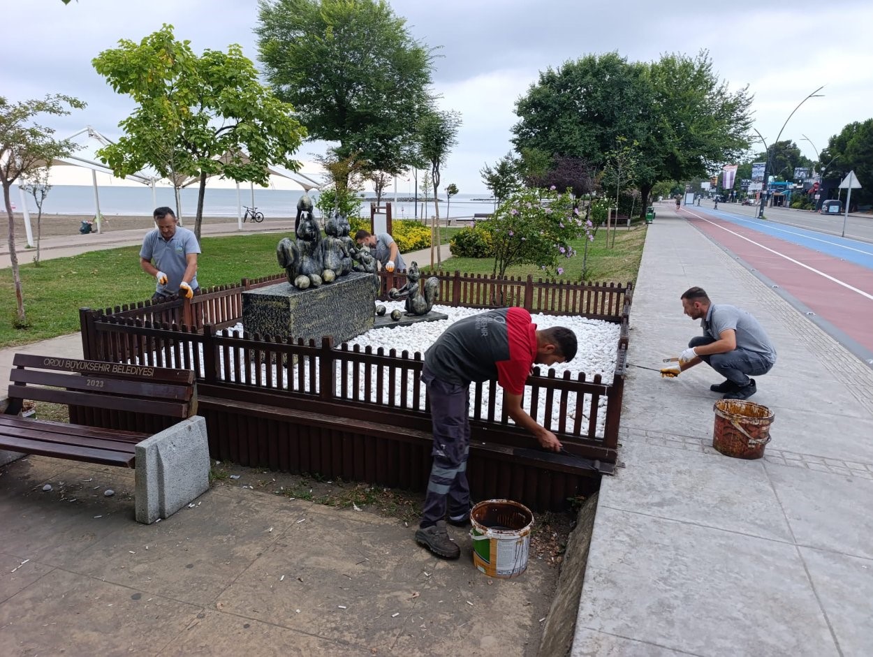 ordu-da-kent-mobilyalari-bakima-aliniyor