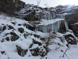 Beytüşşebap Eksi 20’yi Gördü, Şelaleler Dondu