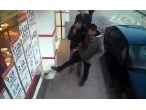 Kediye Tekme Atan Şahsa Para Cezası