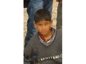 Ağabeyinin Silahıyla Oynarken Yanlışlıkla Kendini Vurdu