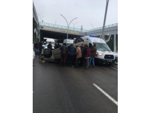 Van’da Trafik Kazası: 3 Yaralı