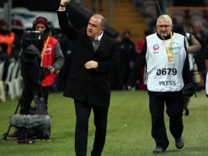 Süper Lig: Galatasaray: 1 - Yeni Malatyaspor: 0 (İlk Yarı)