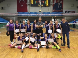 Mustafa Şeker Anadolu Lisesi Yarı Finalde