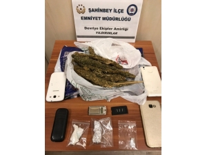 Gaziantep’te Uyuşturucu Şüpheli 4 Şahıs Yakalandı