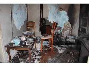 Yanan Sobaya Tiner Döken İki Kardeş Yaralandı, Faciadan Dönüldü