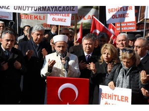 Merasim Sokak Şehitleri Anıldı