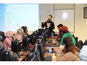 Komek Ve Asem’de Yeni Dönem Rekor Kursiyerle Başladı