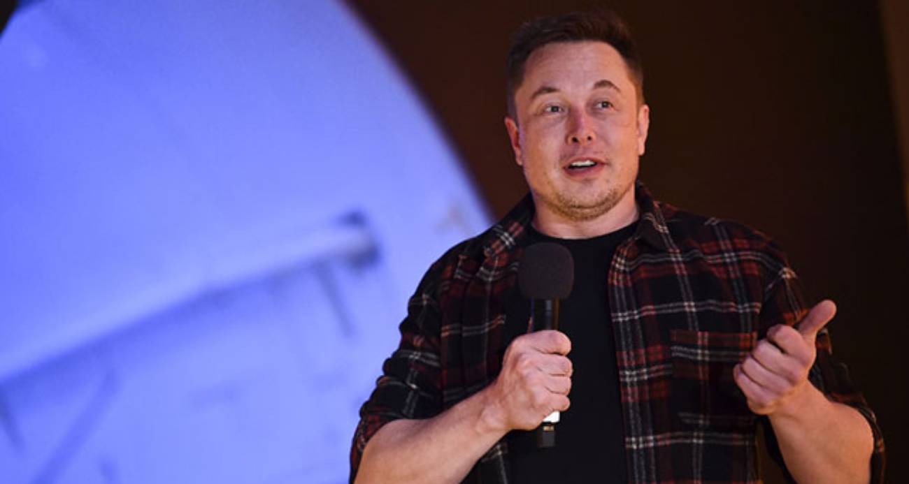 elon-musk-servetinin-yaklasik-1-1-trilyon-dolara-ulasmasiyla-dunyanin-ilk-trilyoneri-oldu