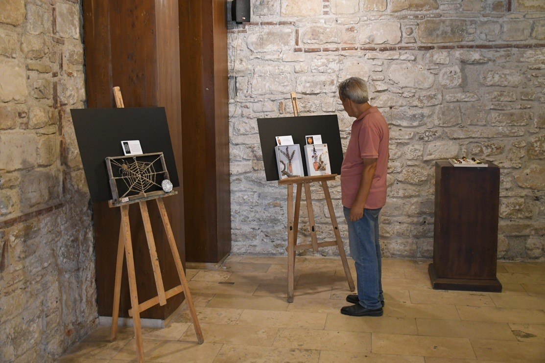 arkeoloji-ve-sanat-bu-sergide-bulustu