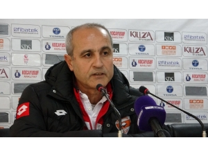 Eyüp Arın: “Maç Gerilimli Ve Kötü Başladı”