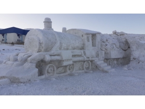 Kardan Heykelini Yaptıkları Doğu Ekspresi’nin Ardahan’a Da Gelmesini İstiyorlar