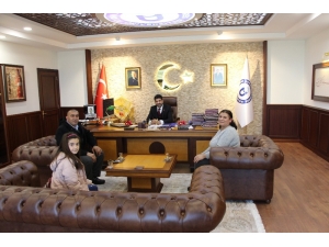 İmer Ailesinden Rektör Aldemir’e Teşekkür Ziyareti