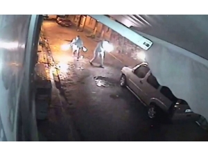 Kavgalı Olduğu Ağabeyinin Dükkan Ve Aracını Molotofladı