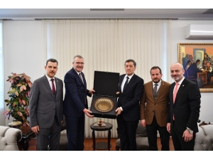 Deprem Sebebiyle Yıkılan Okulun Altına Otopark İnşa Edilecek