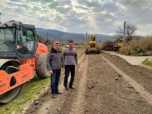 Yenipazar’a Hizmetler Sürüyor