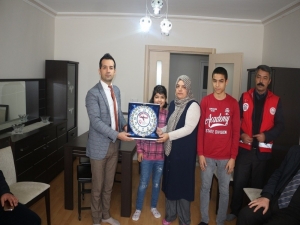 Kaymakamdan Şehit Annesine: "Devletimizin Kapısı Daima Sizlere Açıktır"