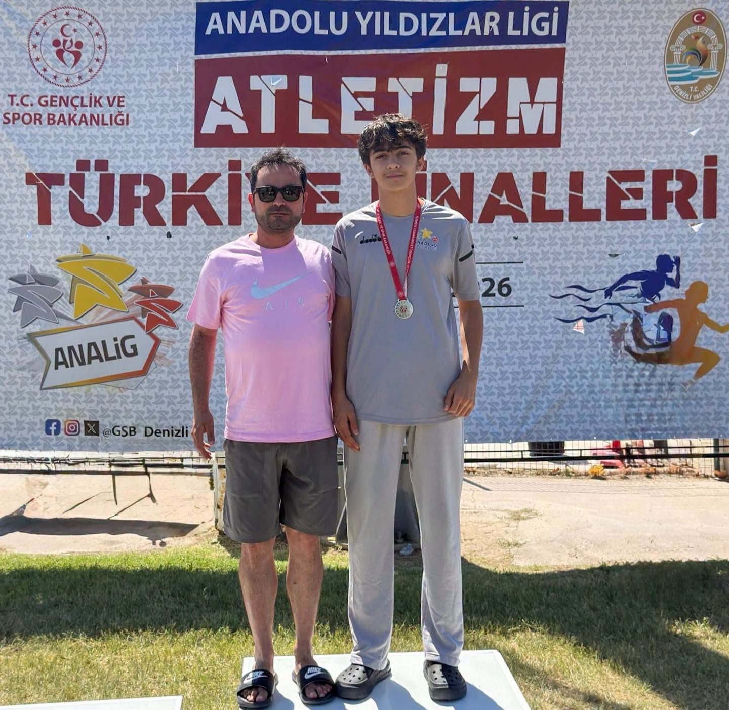 erzincanli-atlet-yuksel-turkiye-ikincisi-oldu