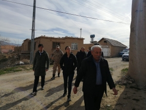 Kaymakam Sinem Büyüknalçacı Depremzedeleri Ziyaret Etti