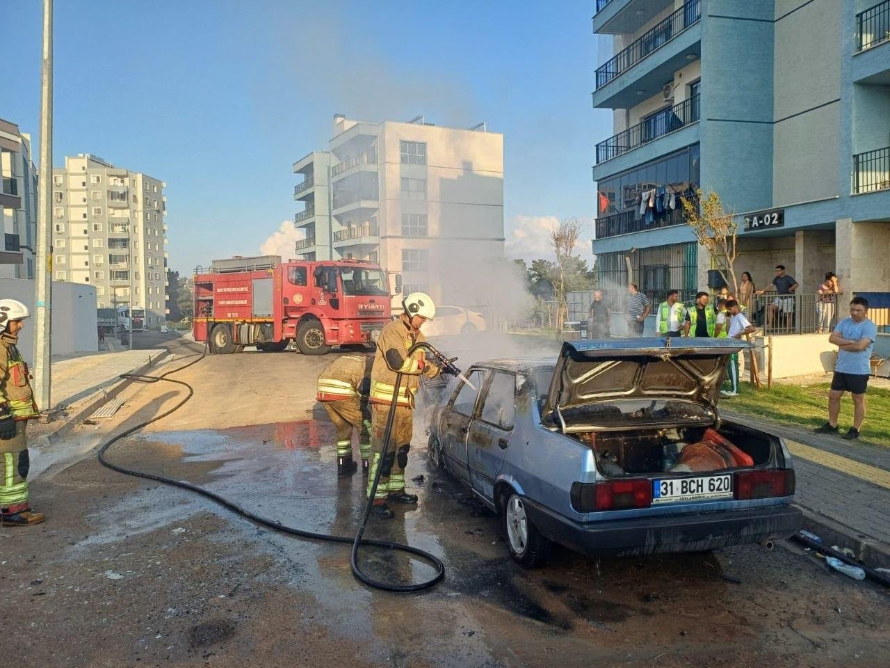 iskenderun-da-tofas-alevlere-teslim-oldu