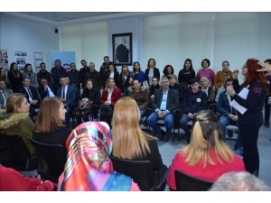 Uygulamalı İlk Yardım Eğitimine Katılım Sağlayan Personellere Sertifikaları Verildi