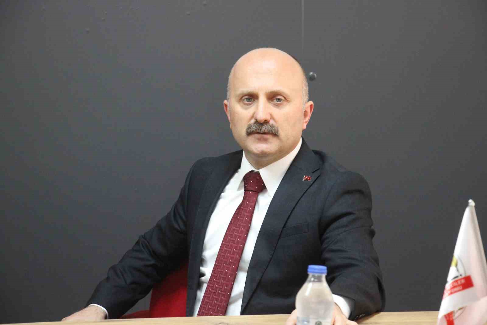 vali-varol-dan-cine-osb-ye-ovgu-vizyonlarina-hayran-kaldim