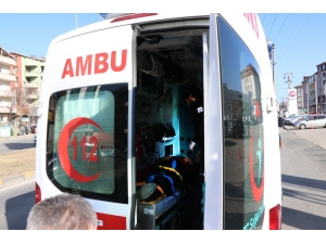 Gazetecinin Babasına Otomobil Çarptı