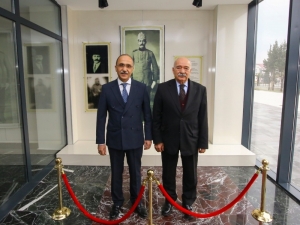 Aslanbey’in Oğlundan İl Emniyet Müdürü’ne Ziyaret