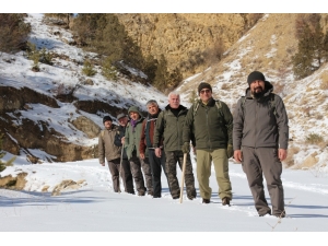Doğaseverlerin Karda Trekking Keyfi