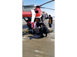 Hastaların İmdadına Ambulans Helikopter Yetişti