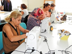 Çeşme Halk Eğitim Projeleriyle İstihdam Oluşturan Kuruma Dönüştü