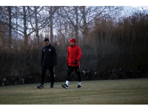 Ziya Alkurt Çalışmalara Başladı