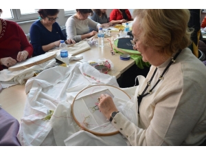 Balmek İle Hobiler Mesleğe Dönüşüyor