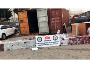 Kargo Aktarım Merkezinde 11 Bin Paket Kaçak Sigara Ele Geçirildi