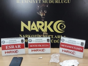 Soba İçinde Uyuşturucu Ticareti