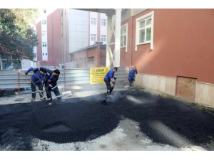Eyüpsultan Devlet Hastanesi Çevresinde Bakım-onarım Yapıldı