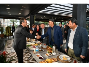 Başkan Çetin: “Muhtarlarımızı Vatandaşa Mahcup Etmeyeceğiz”