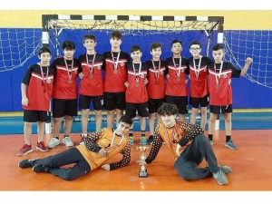 12 İlin Yıldızları Isparta’da Ter Dökecek