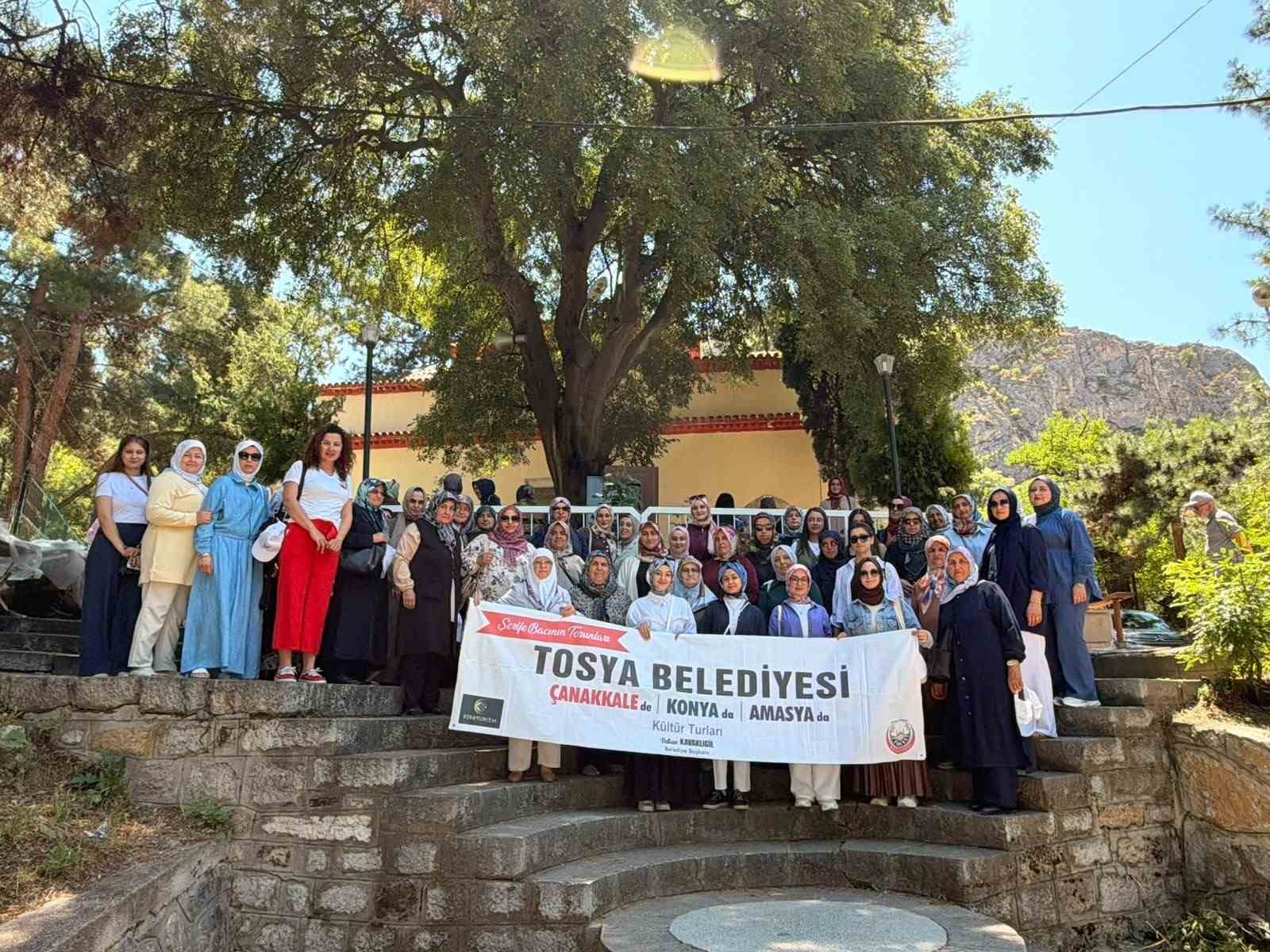 tosya-da-yasayan-bin-600-vatandas-ucretsiz-turla-amasya-yi-gezdi