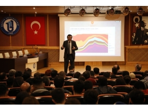 Dünyadaki Son Gelişmeler Işığında Türkiye Ekonomisi Konuşuldu