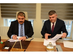 Palandöken Belediyesinde Sözleşme Sevinci