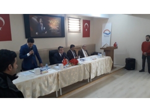 Vali Memiş, Hınıs Ve Tekman Muhtarlarıyla Bir Araya Geldi