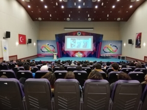 Kaeü’sinde “Serebral Palsi Ve Kas Hastalıkları” Konferansı Düzenlendi