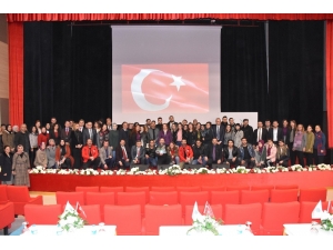 “Gençlik, Şuur, Öz Güven Ve İletişim” Konferansı Verildi
