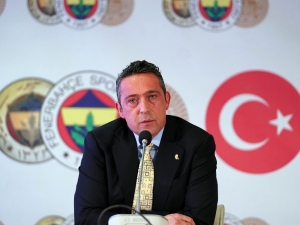 Ali Koç: “Cumhurbaşkanımız Tavrı İle Örnek Olmalı”