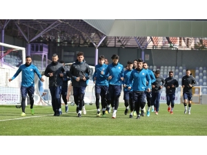 Keçiörengücü, Ümraniyespor Maçının Hazırlıkları Sürdürdü